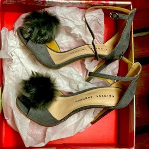Chinese laundry Pom Pom pump